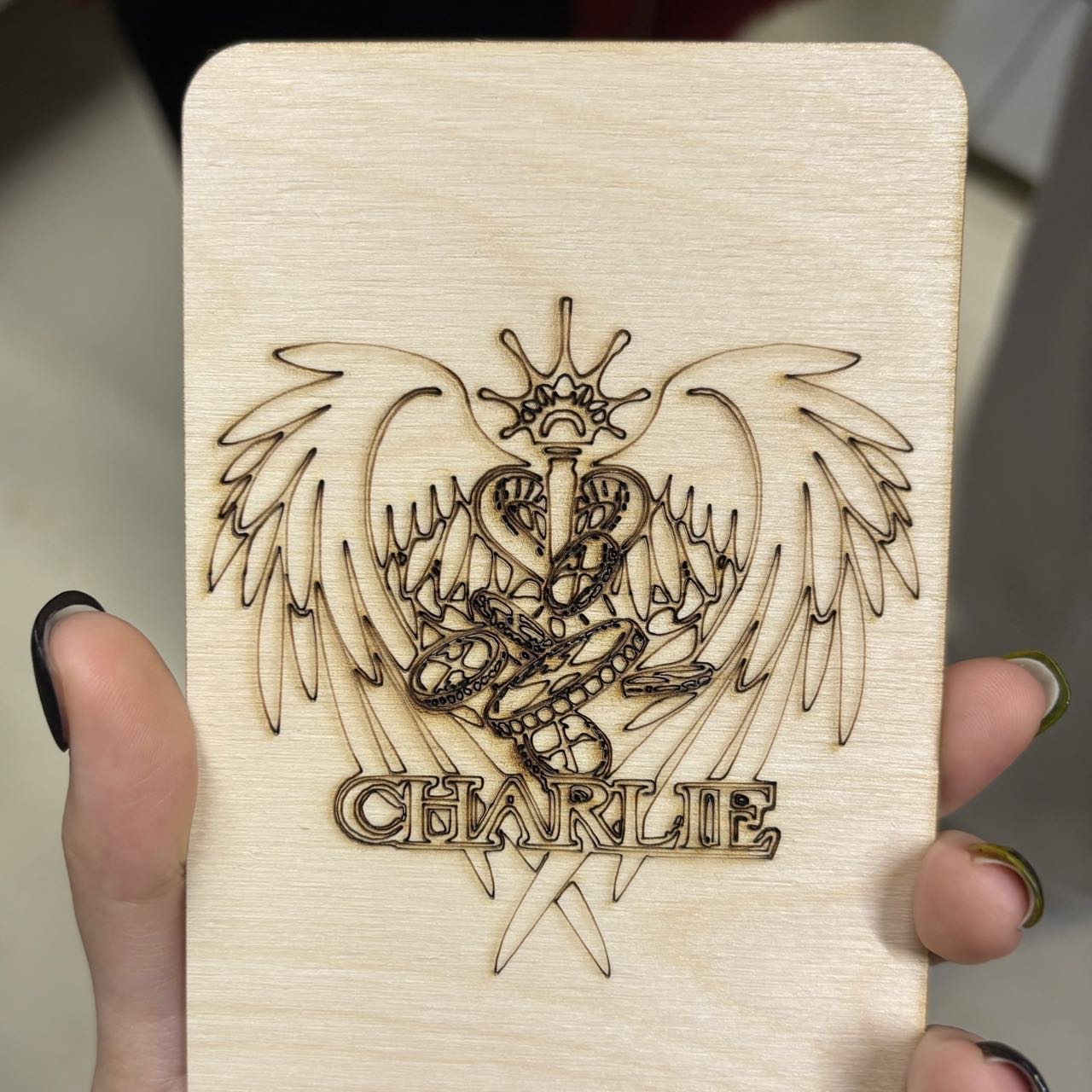 Although I marked engraving in the file, I don't know why it became edging when the file was uploaded to the laser cutting room. This is the first finished product of laser cutting.
