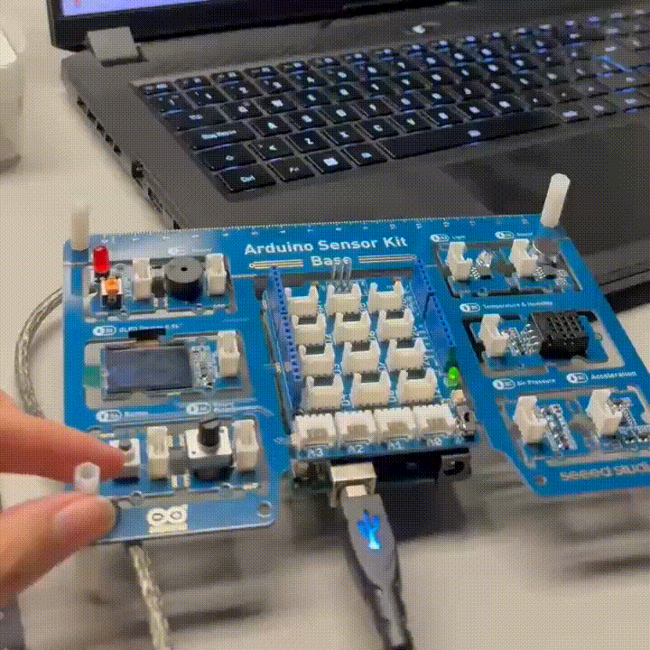 Twisted the dial to see the changement of the sphere.